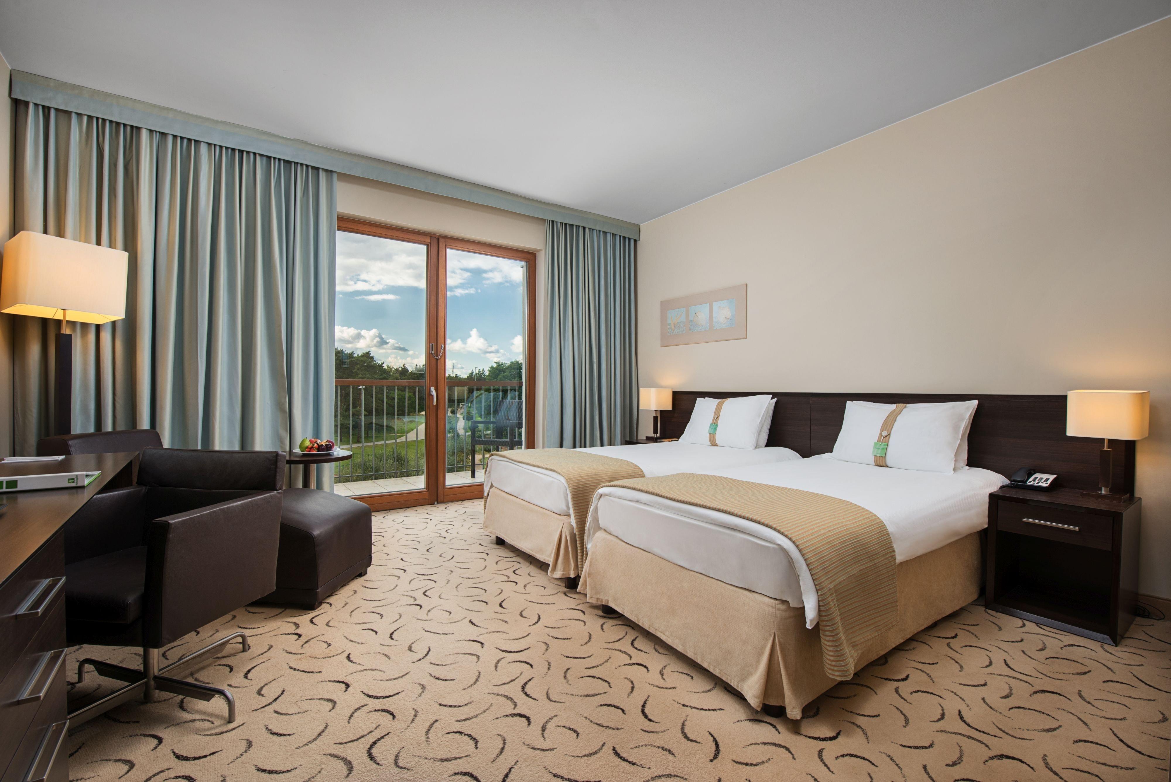 Holiday Inn Resort Warsaw Jozefow By Ihg Kültér fotó